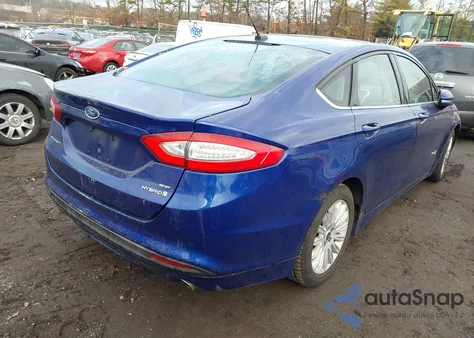 2015 Ford Fusion Hybrid Se z USA, uszkodzony, nr VIN 3FA6P0LU8FR248791